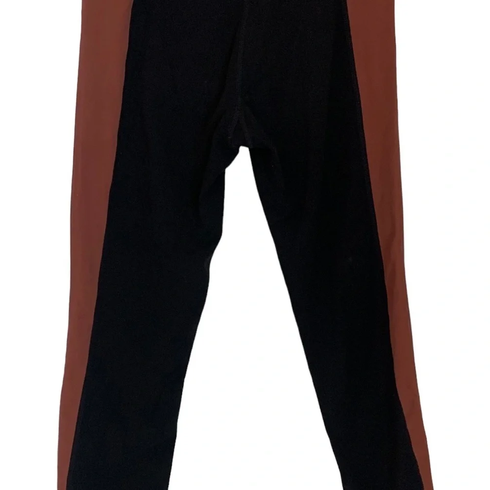 Athleta Salutation Colorblock 7/8 leggings, black and brown, size XS - Picture 2 of 5